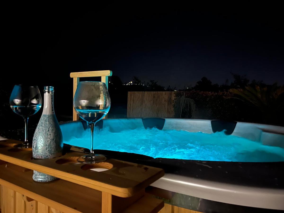 La Camelia Villa Massa e Cozzile ภายนอก รูปภาพ